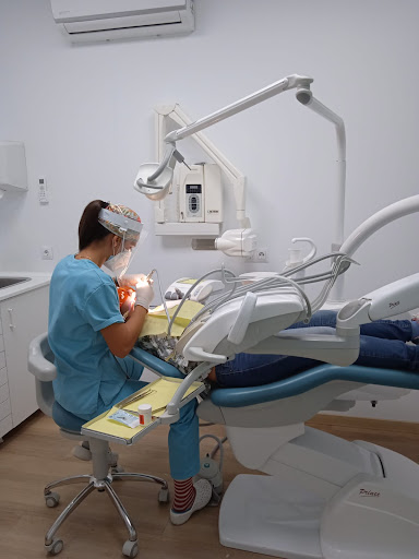 Naturadent - Clínica Dental en Málaga