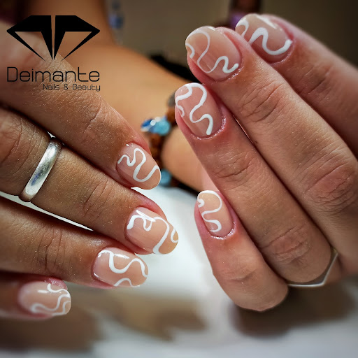 DEIMANTE Nails & Beauty