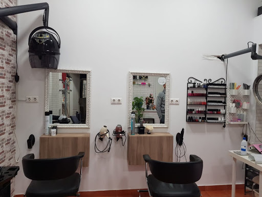 Peluqueria y Estetica Anita